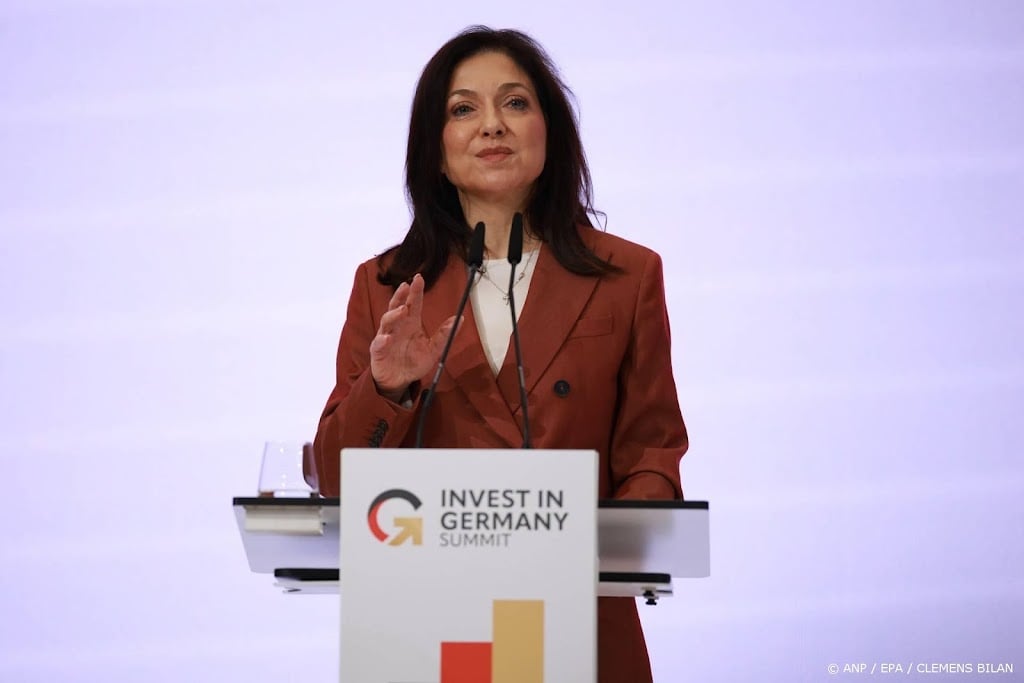 Minister: 225 miljard euro toegezegd op Duits investeringsforum