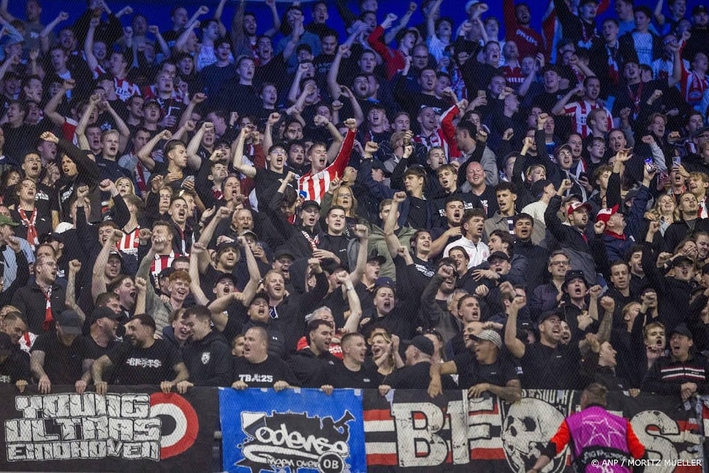 PSV begint met Bajraktarević en Gąsiorowski tegen FC Porto