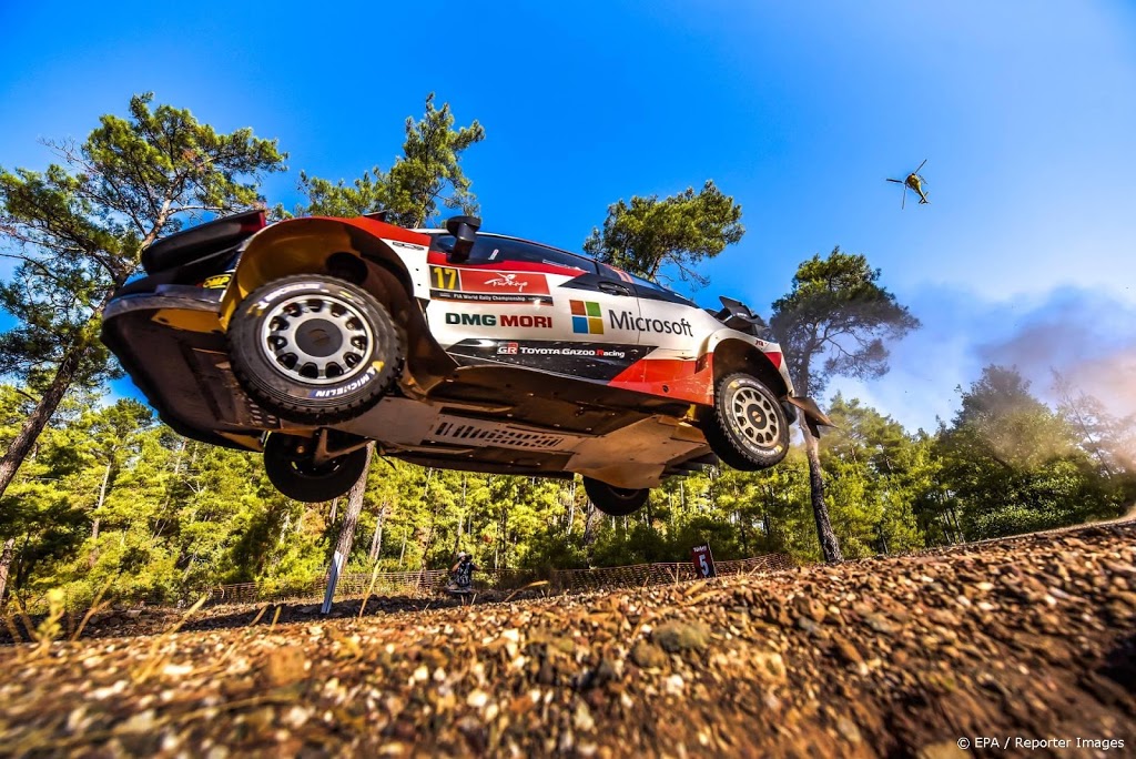 Rallykampioen Ogier gaat definitief nog een jaar door 