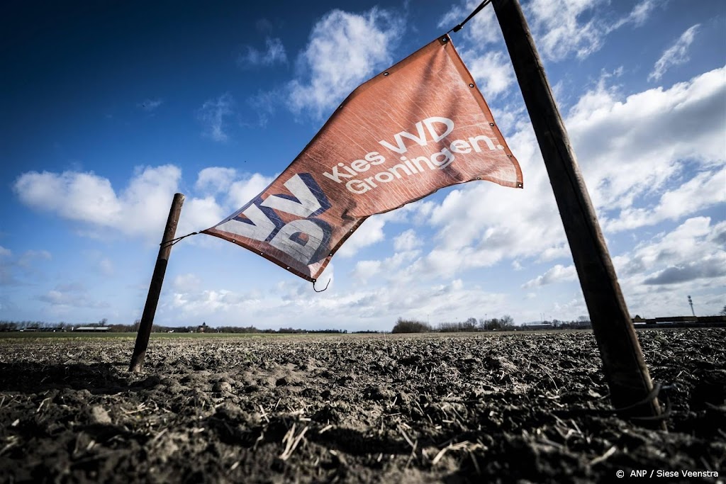 VVD in Groningen doet aangifte van gestolen campagnemateriaal