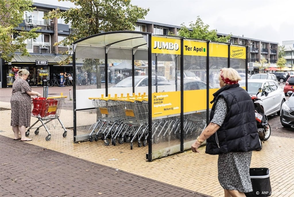 Winkeliers Ter Apel sturen brandbrief om overlast asielzoekers