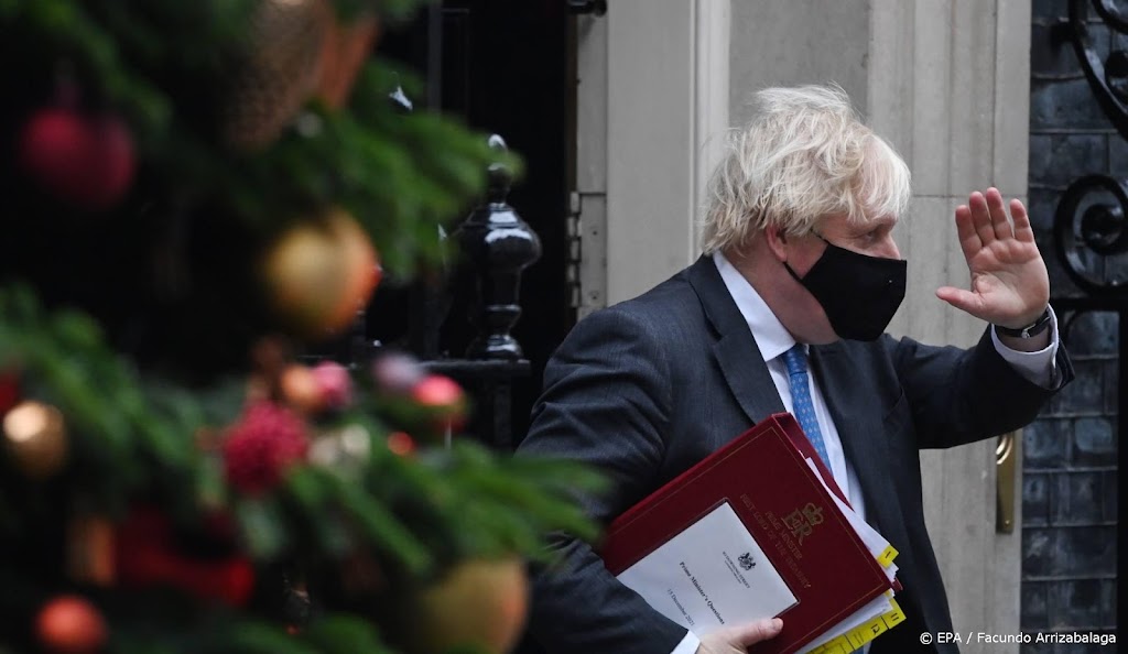 Britse oppositie eist opheldering over lockdownfoto van premier