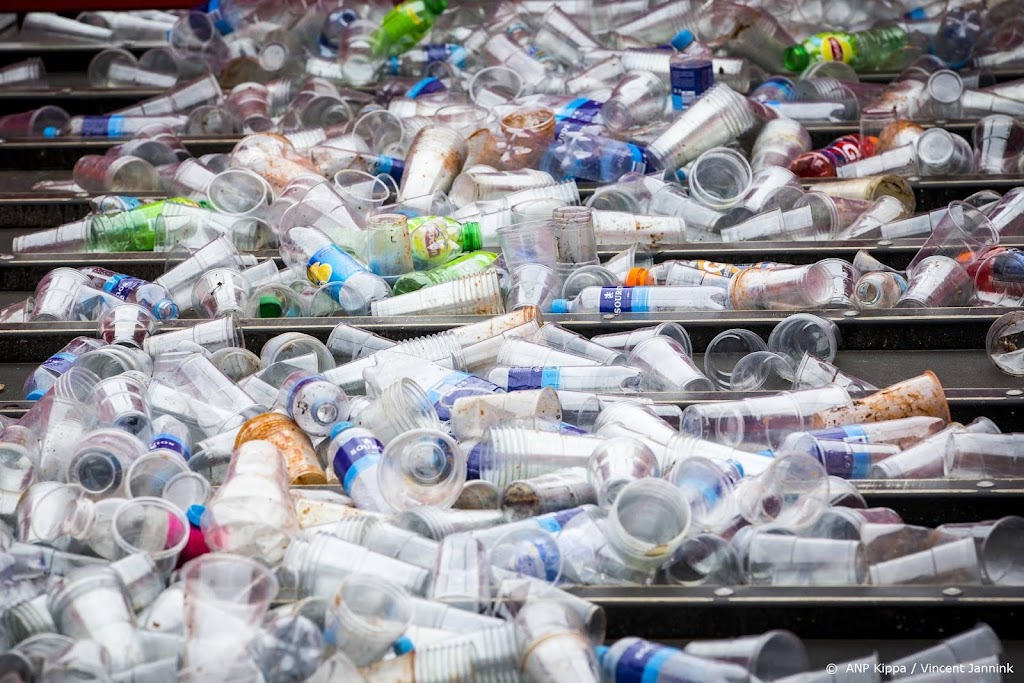 Rotterdam investeert miljoenen in recycling plastic