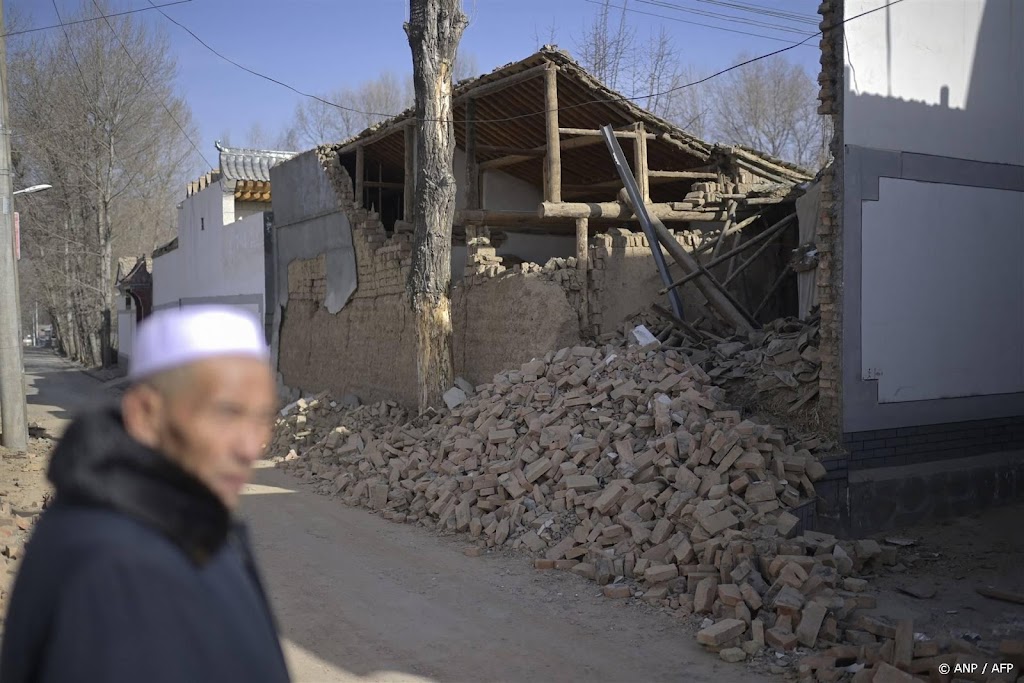 Dodental van aardbeving China loopt verder op
