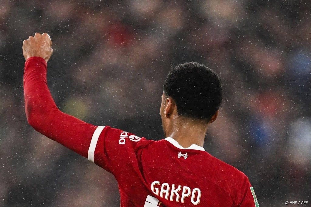 Gakpo helpt Liverpool aan ruime zege op West Ham in League Cup