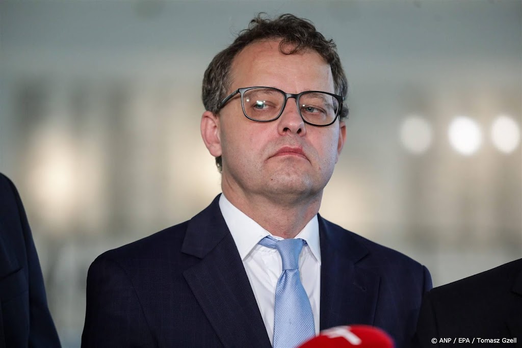 Polen ontbiedt Hongaarse ambassadeur om asiel oud-onderminister