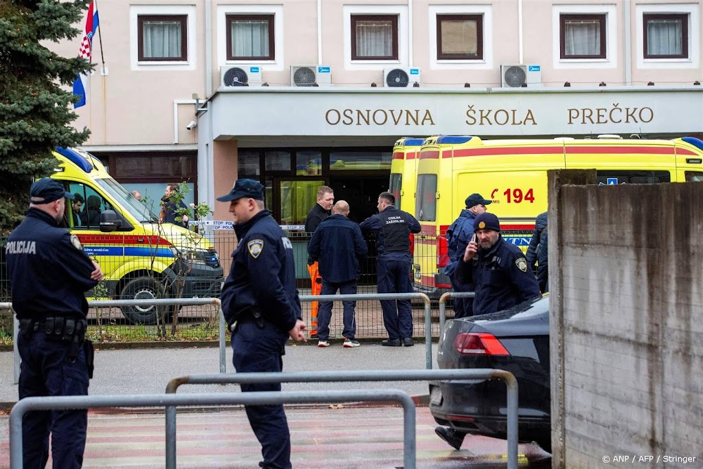 Kind op school in Zagreb doodgestoken, meerdere gewonden
