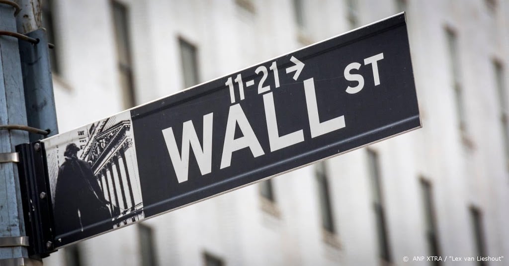 Wall Street opent met kleine verliezen