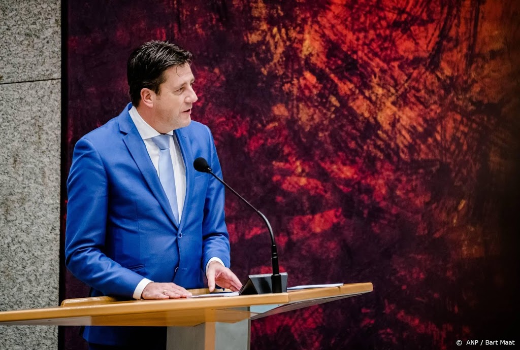 VVD: gevaarlijk risico om tweede prik alvast aan anderen te geven