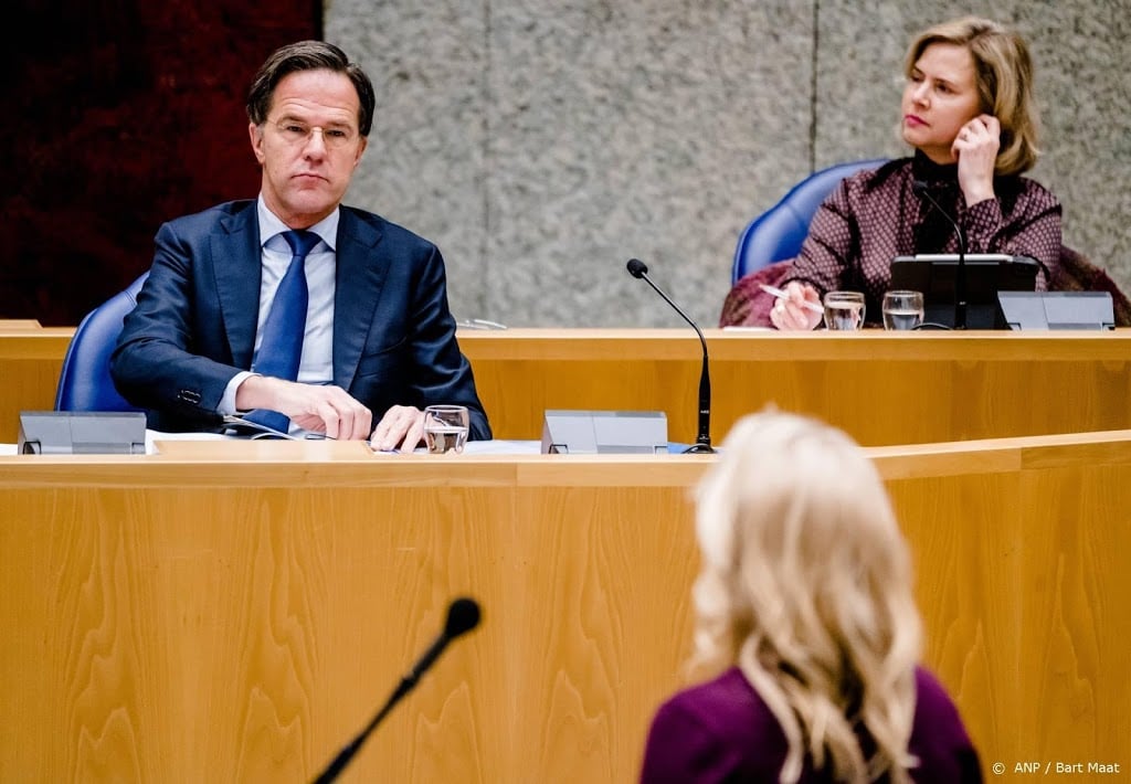 Rutte: avondklok moet tussen 20.00 en 21.00 ingaan