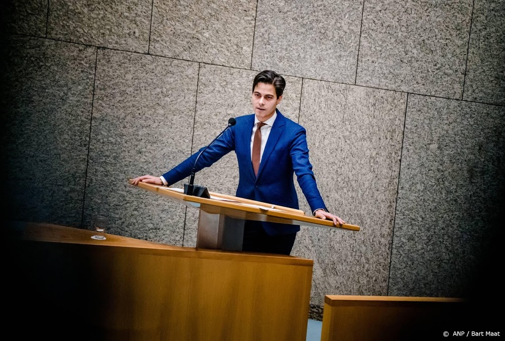 Avondklok onder druk van Kamer naar 21.00 uur