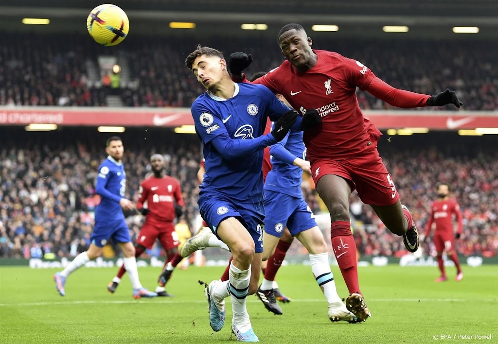 Duel tussen middenmoters Liverpool en Chelsea eindigt in 0-0