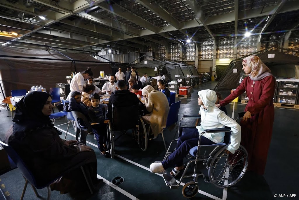 Duizend gewonden uit Gaza op Frans oorlogsschip behandeld