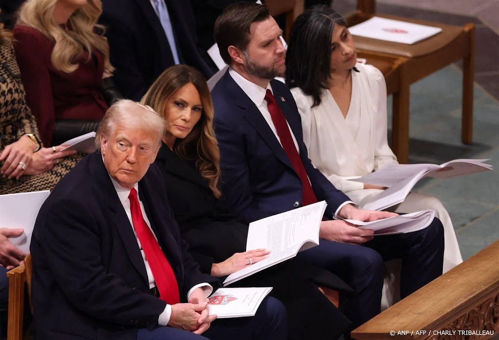 Trump sluit activiteiten rond inauguratie af met gebedsdienst