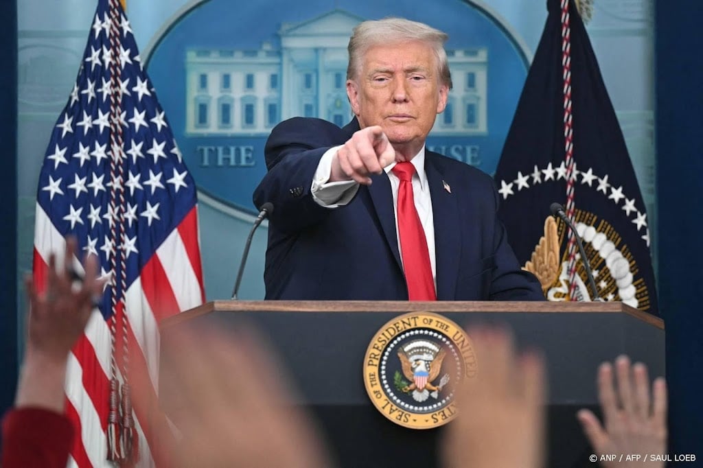 Trump wil 'meteen' onderhandelen met Denen over koop Groenland