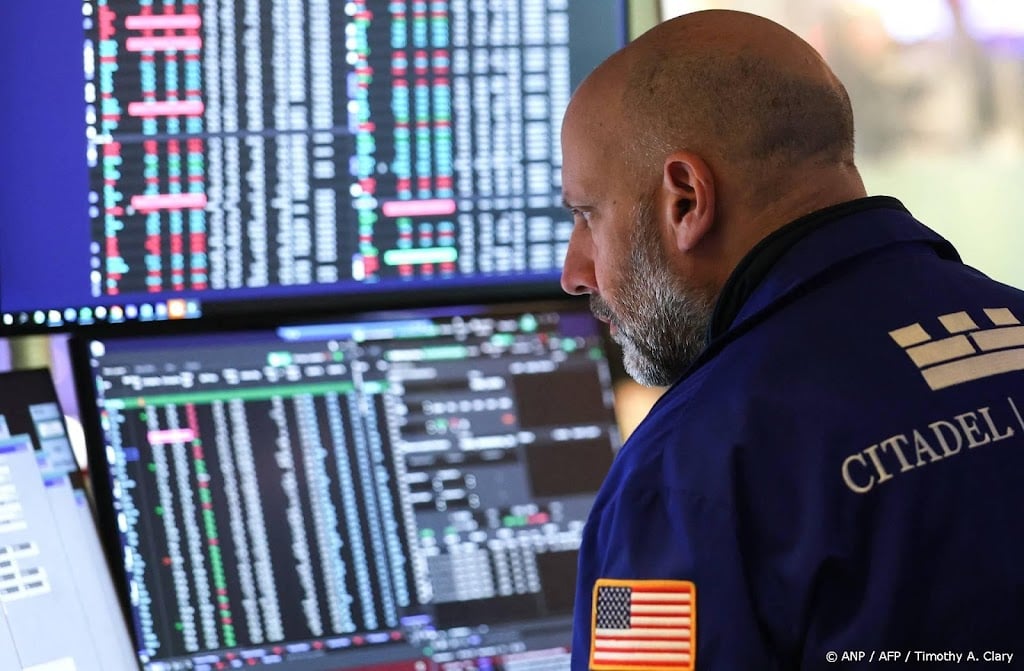 Wall Street opent hoger na forse verliesbeurt om Groenland-ruzie