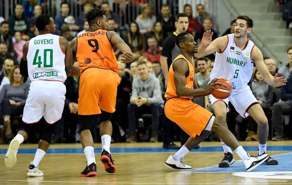 Zeldzame zege basketballers in Turkije