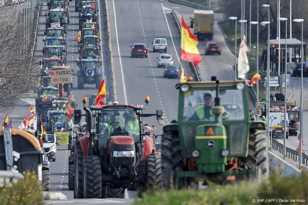 Spanning loopt op bij boerenprotest in Madrid na stoppen tractors