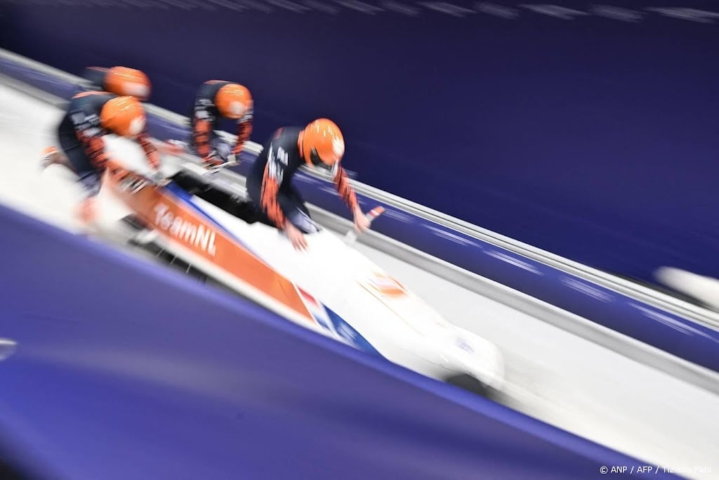 Wesselink begint op Spelen in viermansbob met twintigste tijd