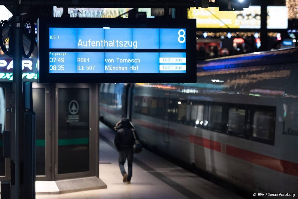 Reuters: Duitse bonden plannen grote transportstaking op maandag
