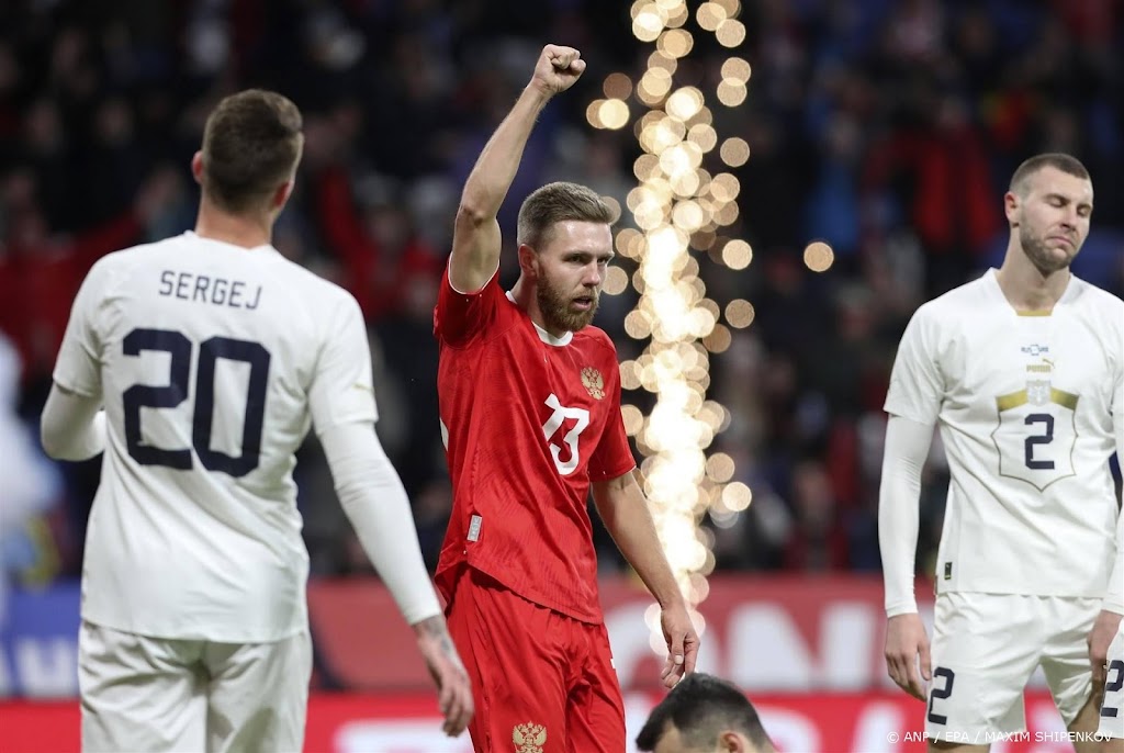 Russische voetballers in Moskou met ruime cijfers langs Servië