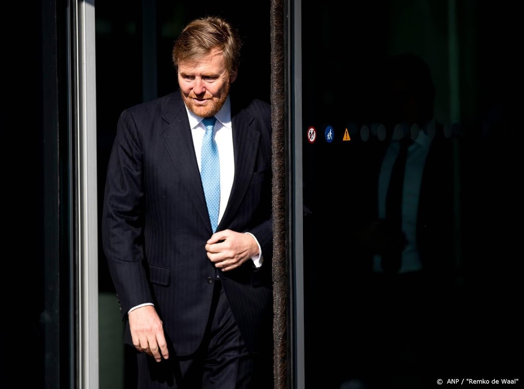Koning leert over noodmaatregelen corona bij UWV