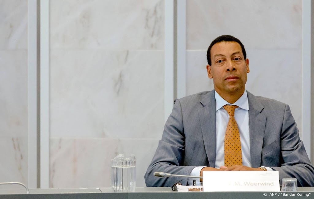 Burgemeesters creatief met lintjesregen