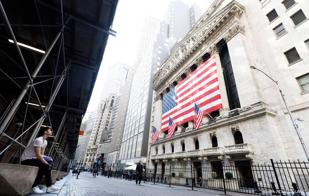 Wall Street begint stevig lager aan de dag