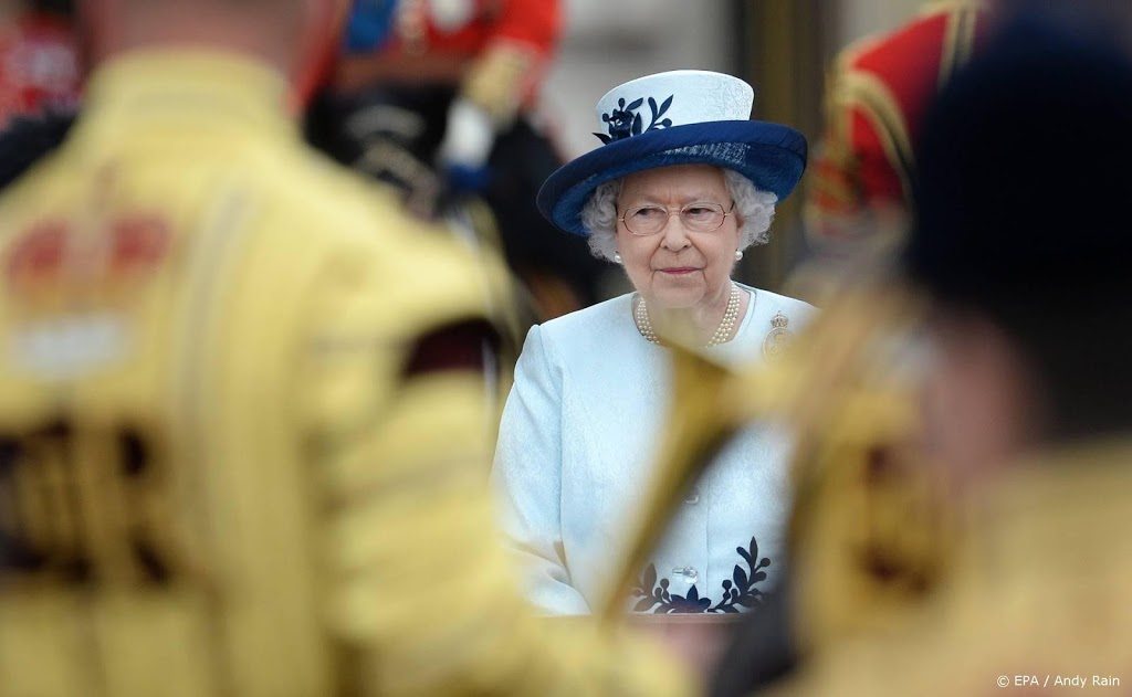 Elizabeth viert 95e verjaardag, eerste zonder man Philip