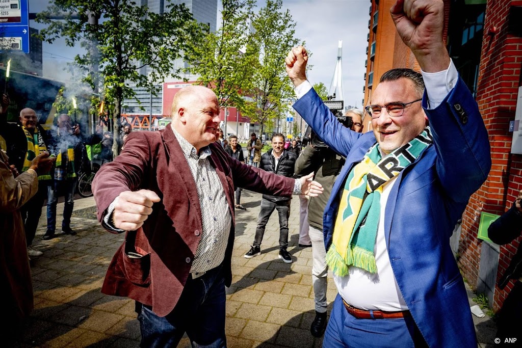 De Mos wil na vrijspraak terugkeren in stadsbestuur Den Haag