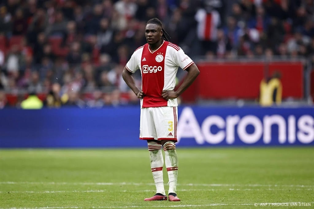 Ajax zonder Kudus en Rensch tegen PSV, Bassey vervangt Álvarez