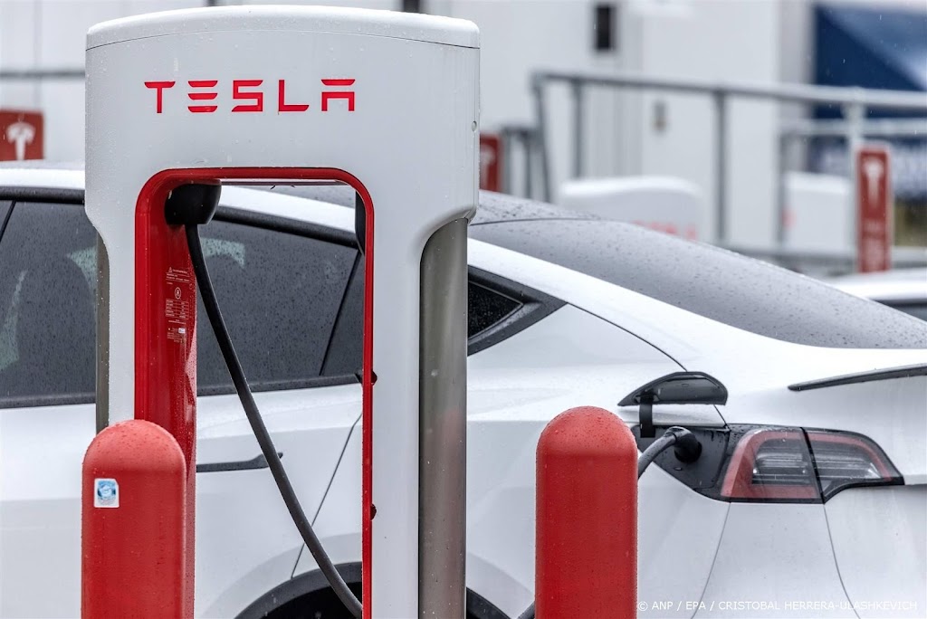 Tesla verlaagt prijzen in VS en China nu verkoop tegenvalt