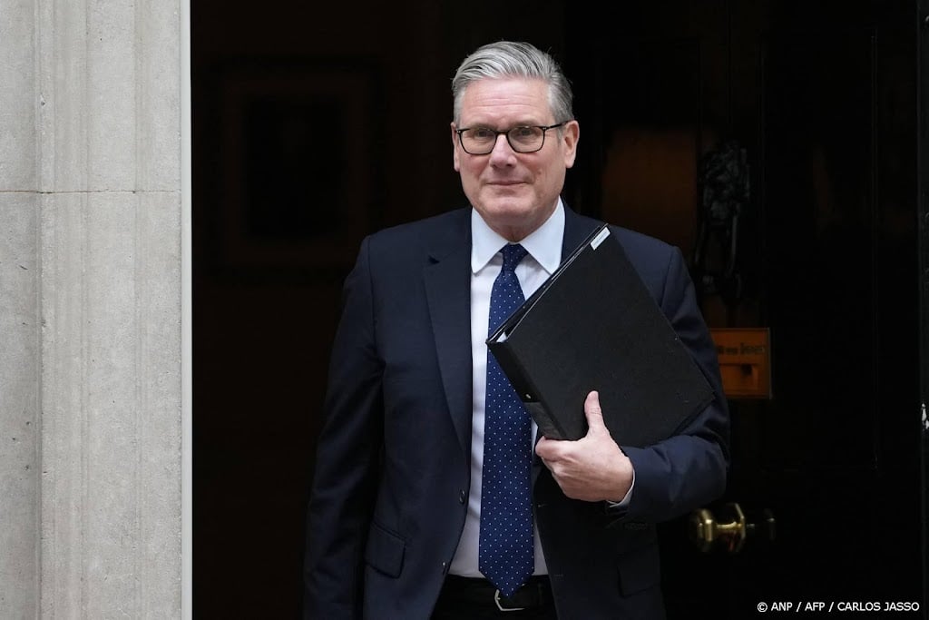 Topambtenaar: kantoor premier zette druk op screening Mandelson