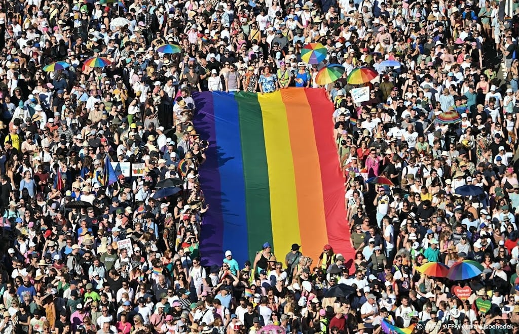 EU-hof: Hongarije overtreedt EU-regels met wet over lhbti-content