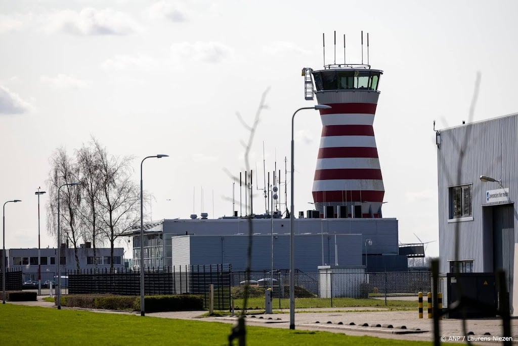 Veel vragen Kamer over wens Lelystad Airport in 2027 te openen