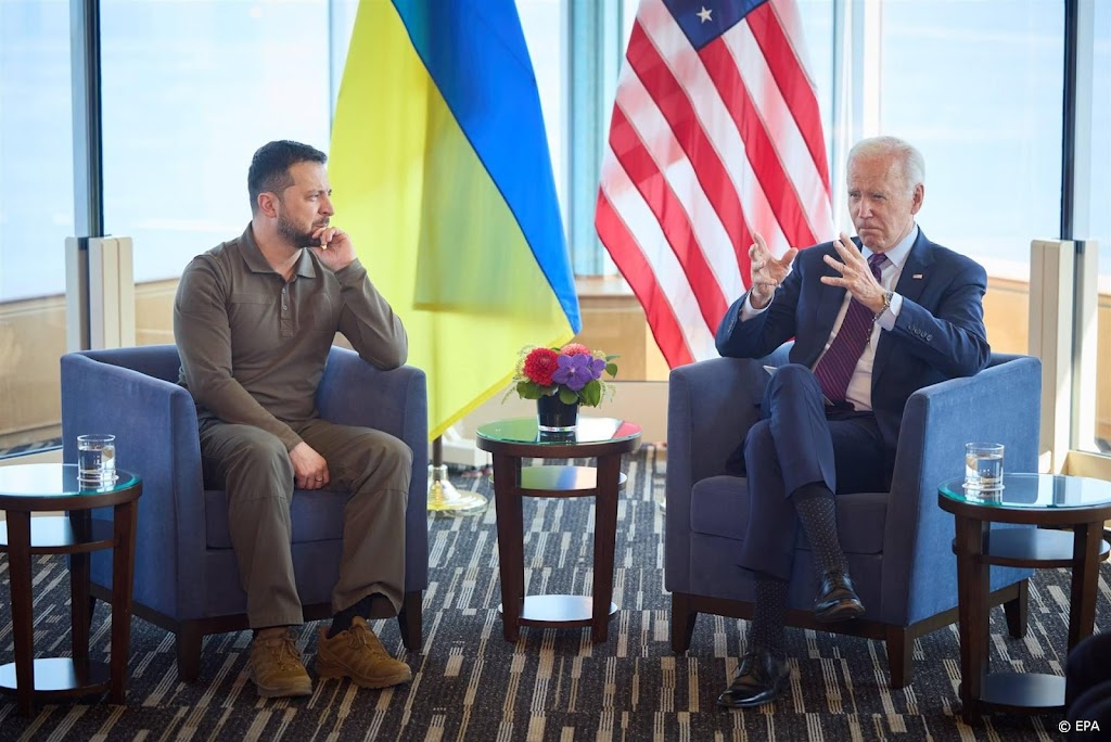 Biden: Zelensky verzekert F-16's niet in Rusland te gebruiken