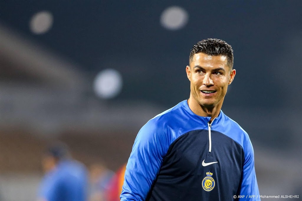 Ronaldo in selectie Portugal voor zijn zesde EK
