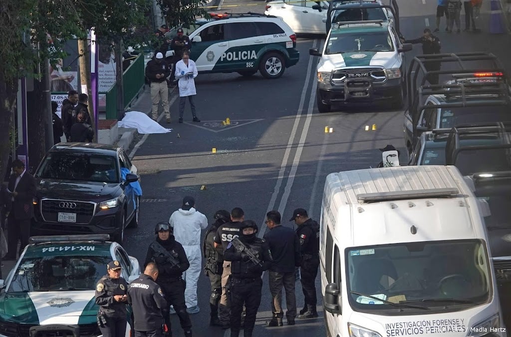 Motorrijders doden topmedewerkers burgemeester Mexico-Stad