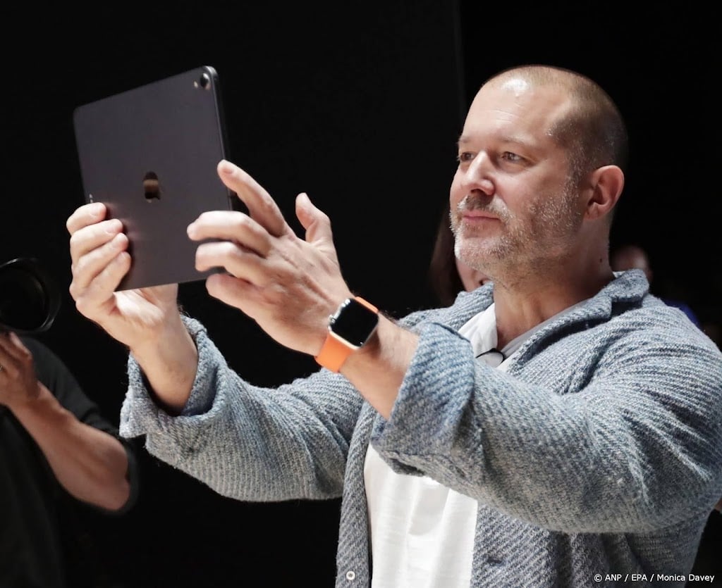 Bekende ontwerper achter iPhone gaat samenwerken met OpenAI