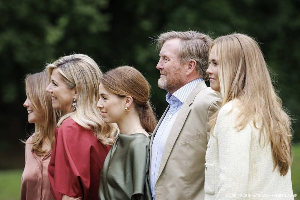 Koning kijkt 'met zeer veel zorgen' naar asielprotesten