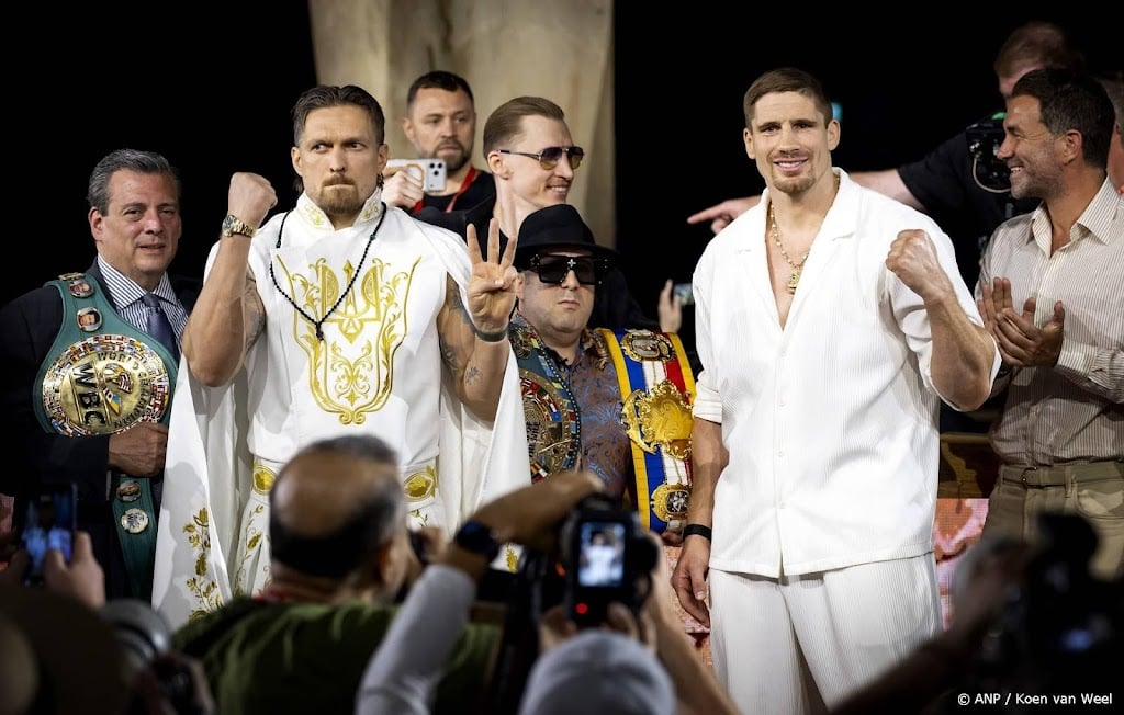 Verhoeven en Usyk vechten enkel om wereldtitel van boksbond WBC