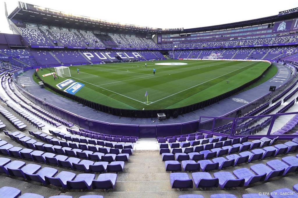 Voetballers Celta de Vigo op schot tegen tien man Alavés