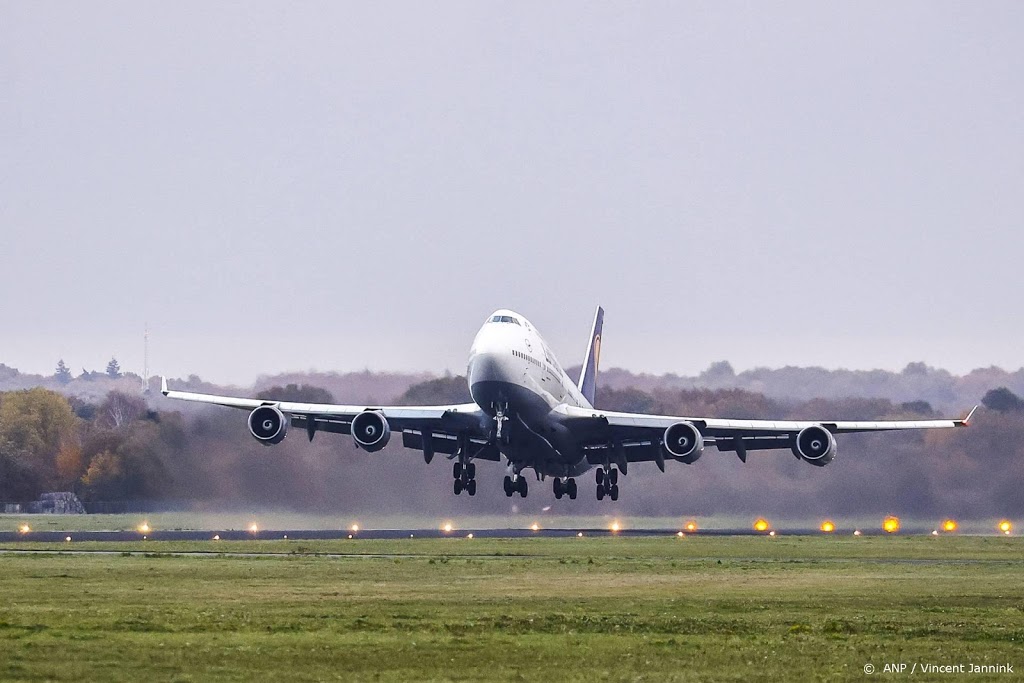 Herstel van luchtverkeer in Europa zet verder door