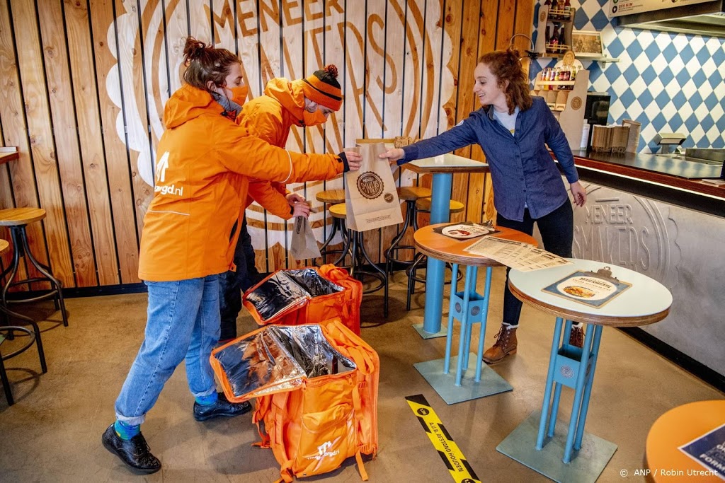 ‘Nederlanders laten vaker eten bezorgen tijdens EK-wedstrijden’