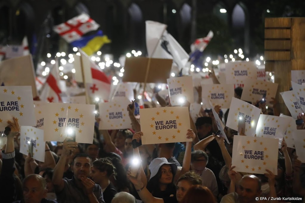 Meer dan 100.000 Georgiërs de straat op om EU-lidmaatschap