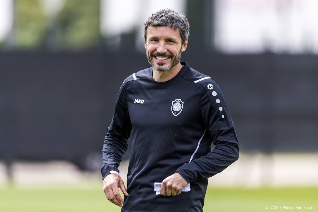 Van Bommel is blij met een technisch directeur als Overmars