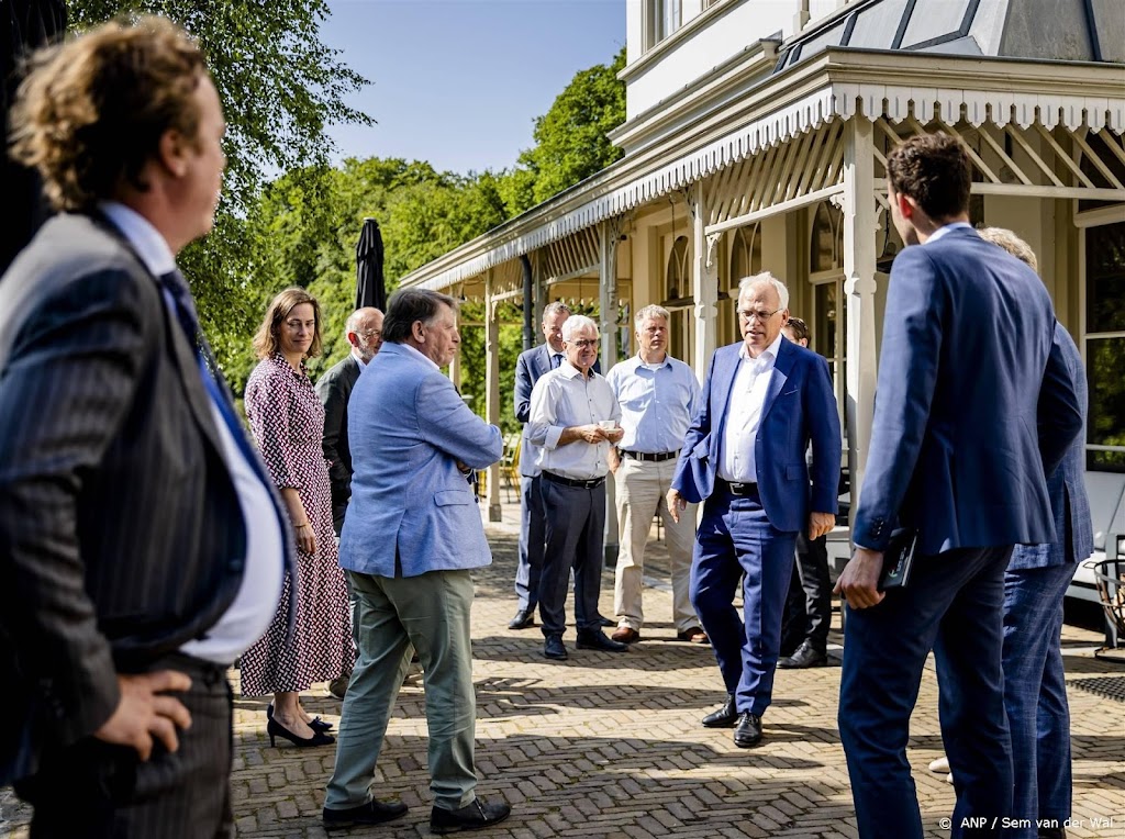 Partijen staken definitief landbouwoverleg