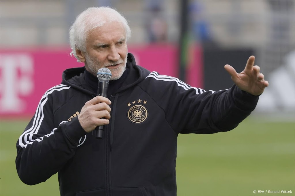 Völler steunt bondscoach Flick en laakt kwaliteit Duitse ploeg 