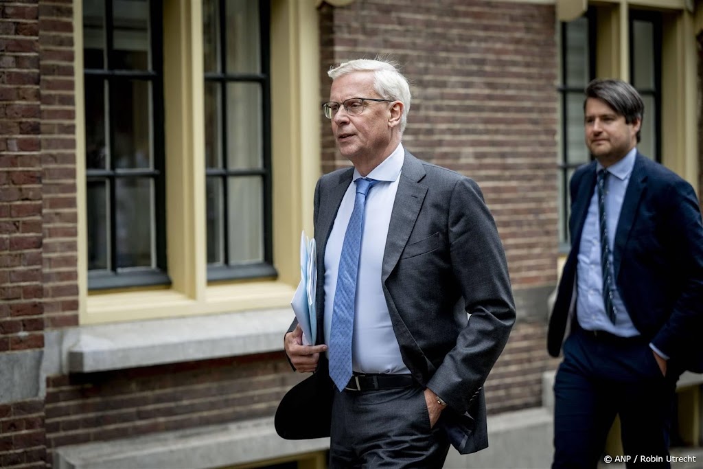 Van Rij aan nieuw kabinet: neem zorgen Booking.com serieus