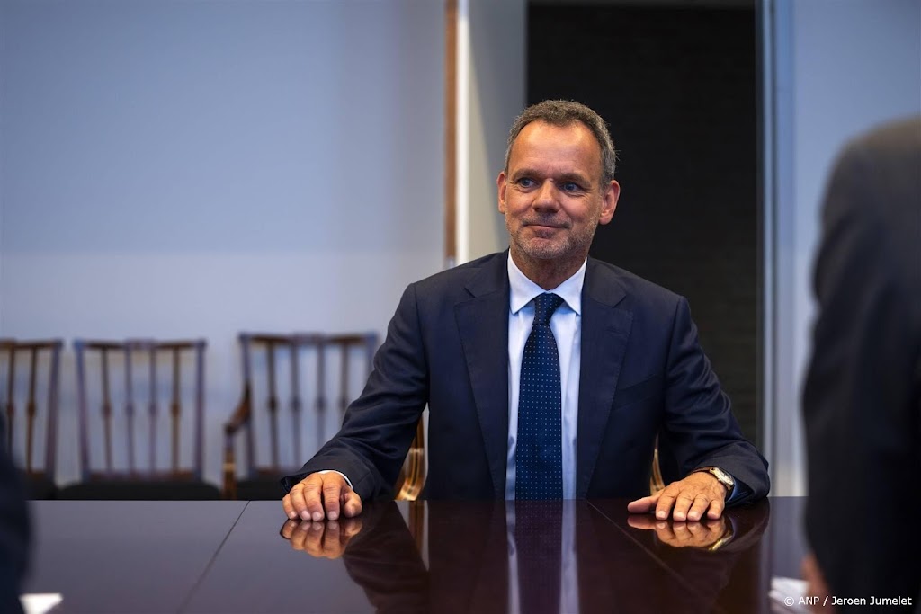 Beoogd buitenlandminister: bezuinigingen gaan pijn doen 